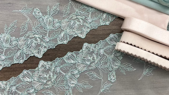 Tulle Lace - Wintermint - 7"