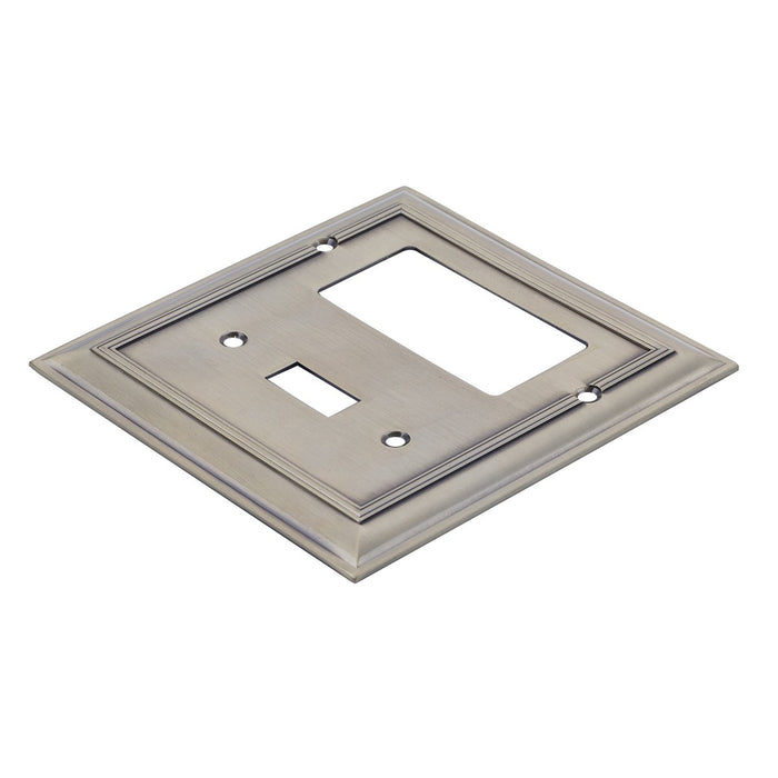 AmazonBasics Toggle and Gang Wall Plate Antique Brass 2Pack