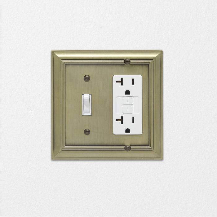 AmazonBasics Toggle and Gang Wall Plate Antique Brass 2Pack