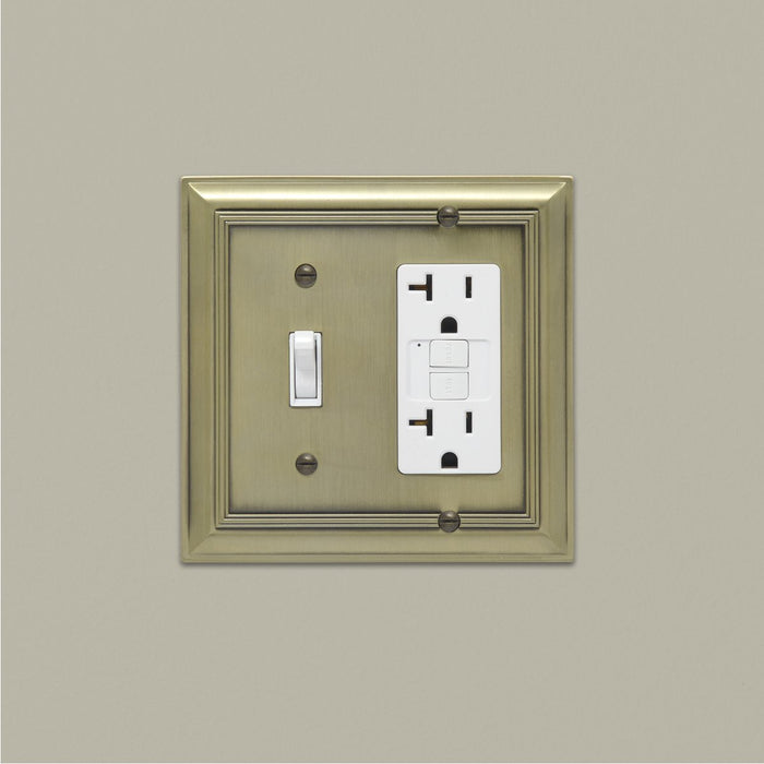 AmazonBasics Toggle and Gang Wall Plate Antique Brass 2Pack