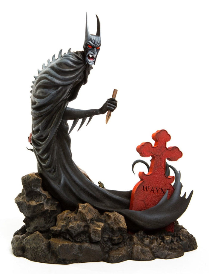 Batman & Dracula: Red Rain Statue (Exclusive)