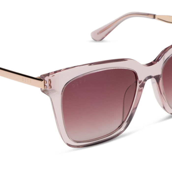 diff eyewear bella square sunglasses with a light pink crystal acetate frame and pink wine gradient lenses detailed view