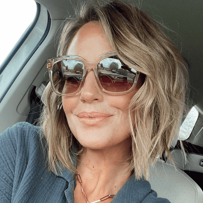 UGC - customer content - diff eyewear bella square sunglasses with a light pink crystal frame and wine gradient lenses