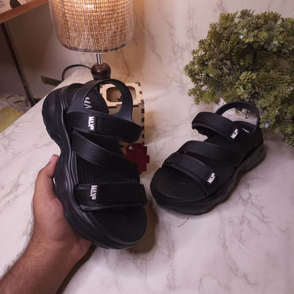 Black Chunks Sandals