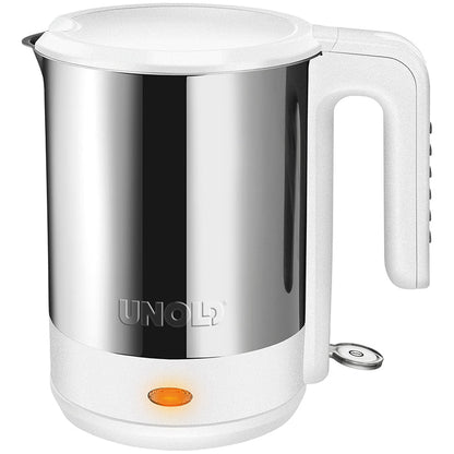 Der Unold Blitzkocher Edel 1,5 L ist ein Wasserkocher aus Edelstahl mit weißem Griff und Sockel, einer orangefarbenen Kontrollleuchte im unteren Bereich und dem Markennamen Unold auf der Vorderseite.