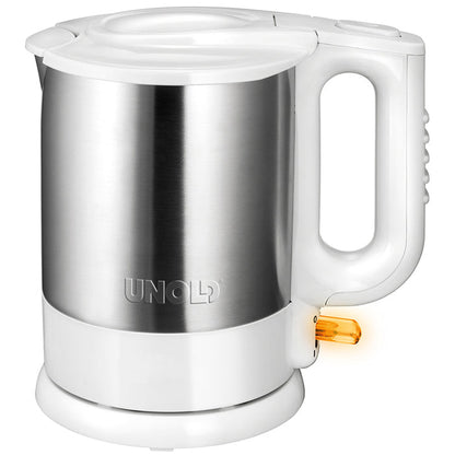Der Unold Blitzkocher Edition 1,5 L ist ein Wasserkocher aus Edelstahl und Weiß mit dem Unold-Logo auf dem Gehäuse und einer orangefarbenen Betriebsanzeigeleuchte an der Basis.