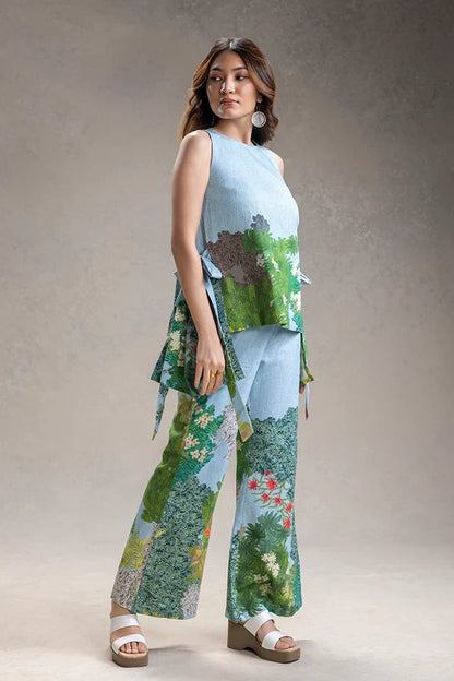 Blume designer paneled outfit
