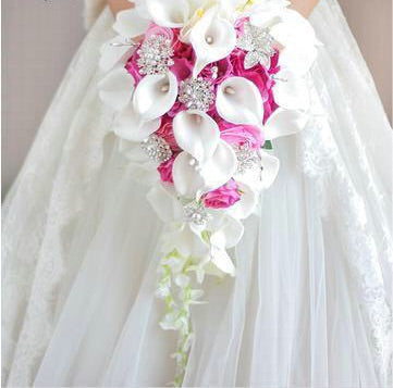 Cala Lily Waterfall Silk Wedding Bouquet Bride with Bridal Jewelry