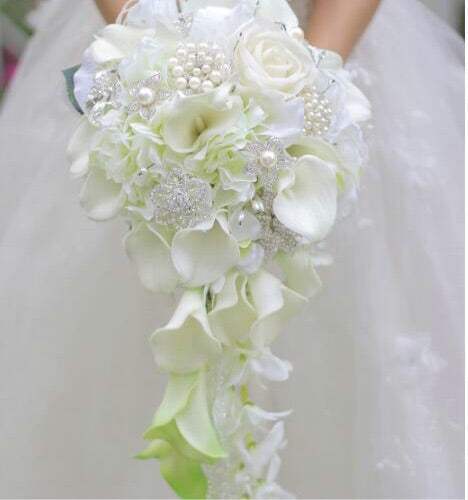 Cala Lily Waterfall Silk Wedding Bouquet Bride with Bridal Jewelry