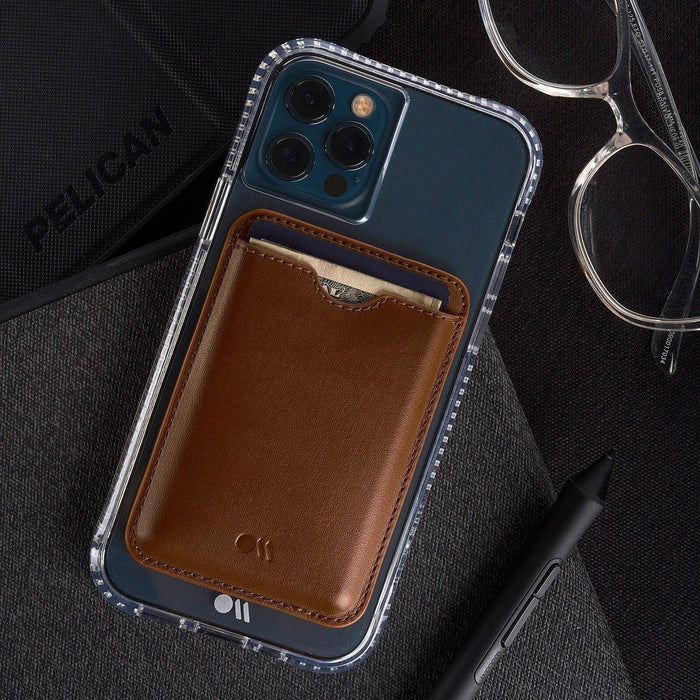 Case-Mate MagSafe Card Holder - Cognac Brown