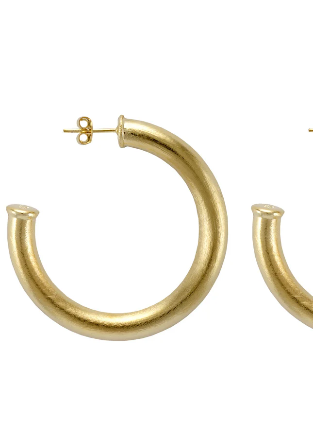Chantal Hoops