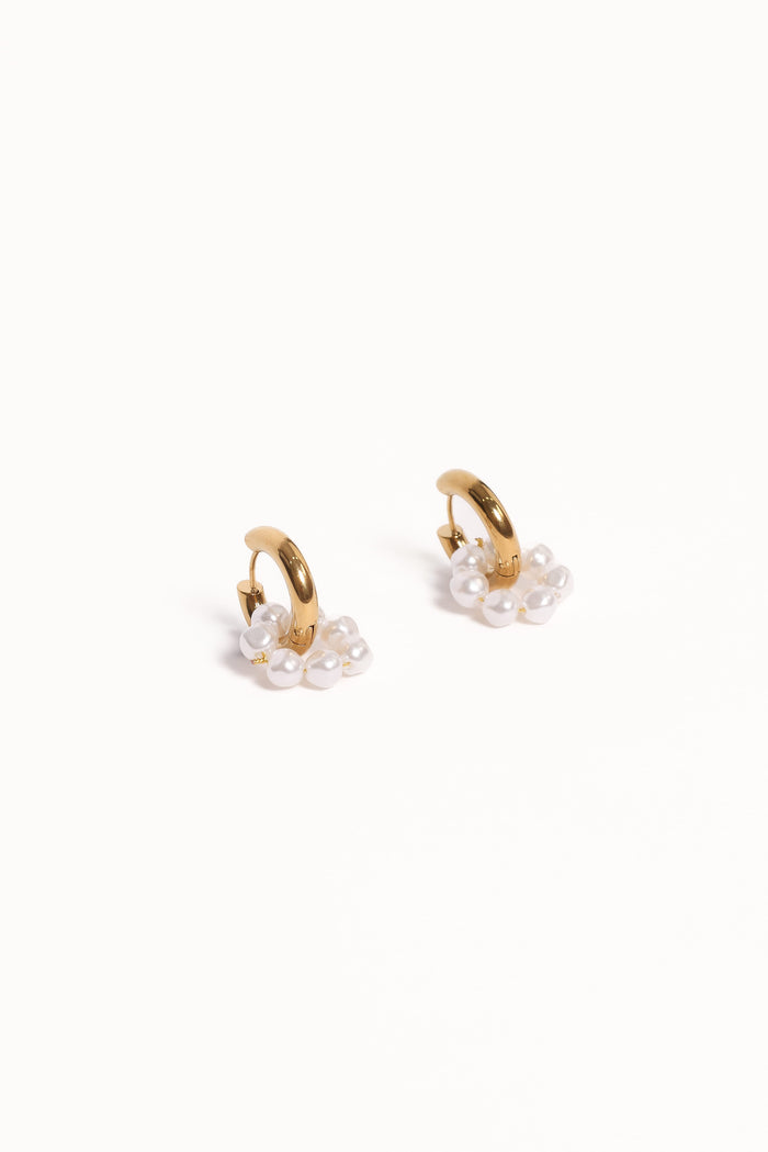 Petal and Pup USA ACCESSORIES Cheri Earrings - Gold/Pearl One Size