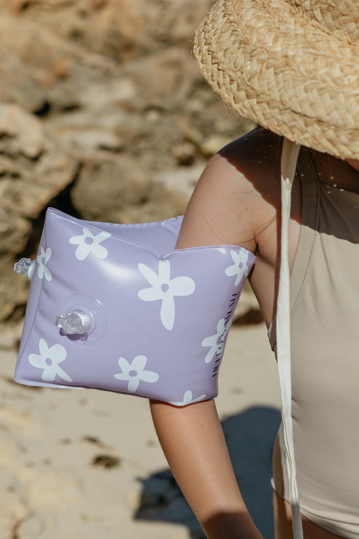 Daisy Armbands hello-samah.myshopify.com