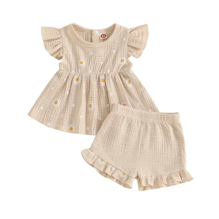 DAISY Ruffle Summer Outfit