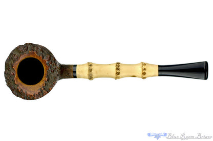 Blue Room Briars is proud to present this Doug Finlay Pipe Ring Blast Bamboo Dublin with Plateau
