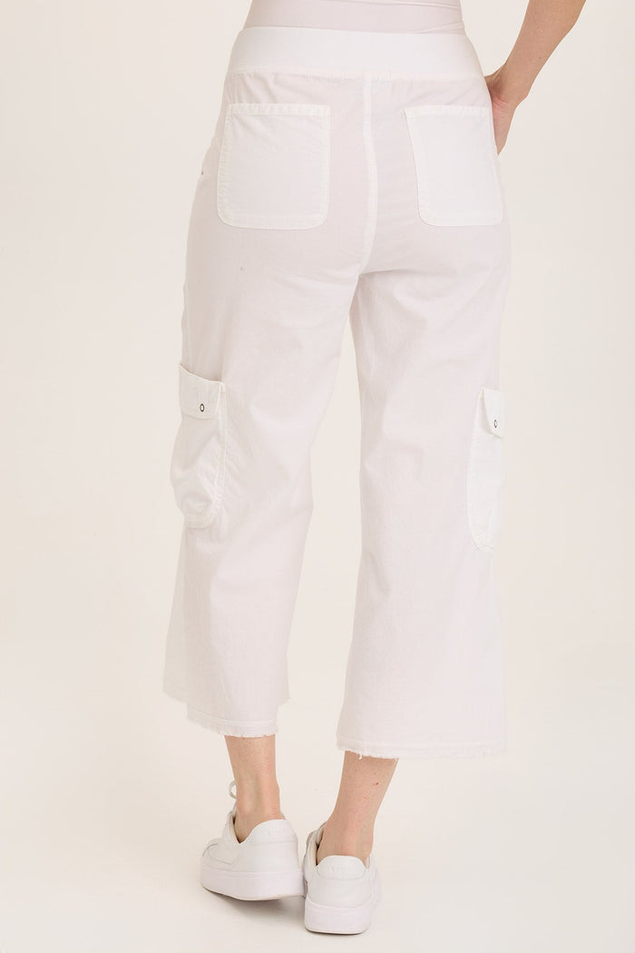 Wearables Femke Stretch Poplin Cargo Crop