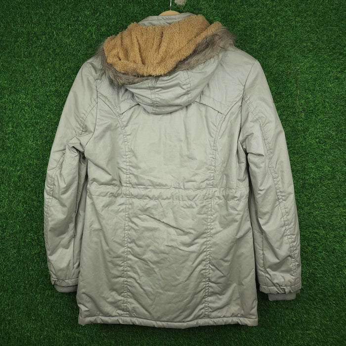 Grey Jacket With Hoodie - Maha fashions -  Women Clothing