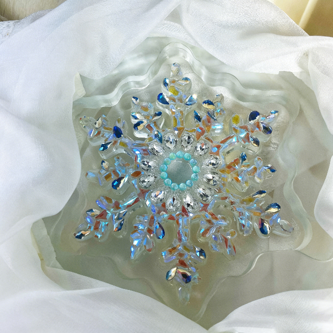 Handmade Diamond Double-Layer  Rotating Snowflake Hanging Ornament Resin Mold