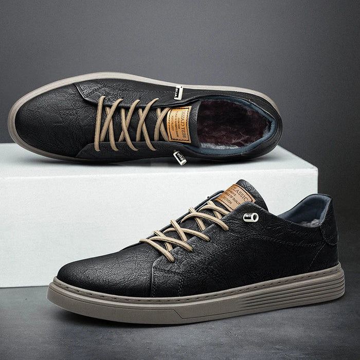 Black-with fur / 42 EUR/8.5 US/8 UK