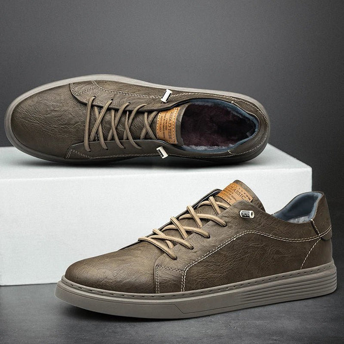 Brown-with fur / 42 EUR/8.5 US/8 UK