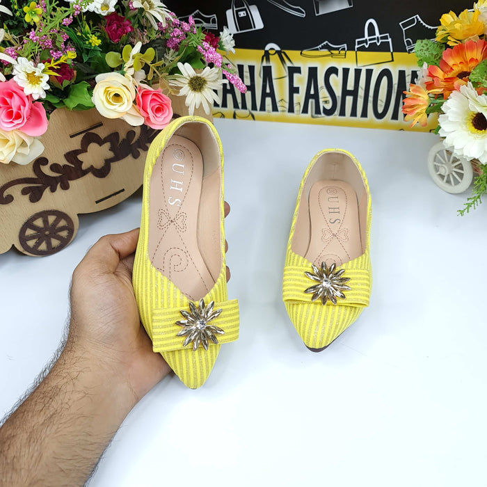 Kids Yellow Buckle Pumps - Maha fashions -  Kids Pumps