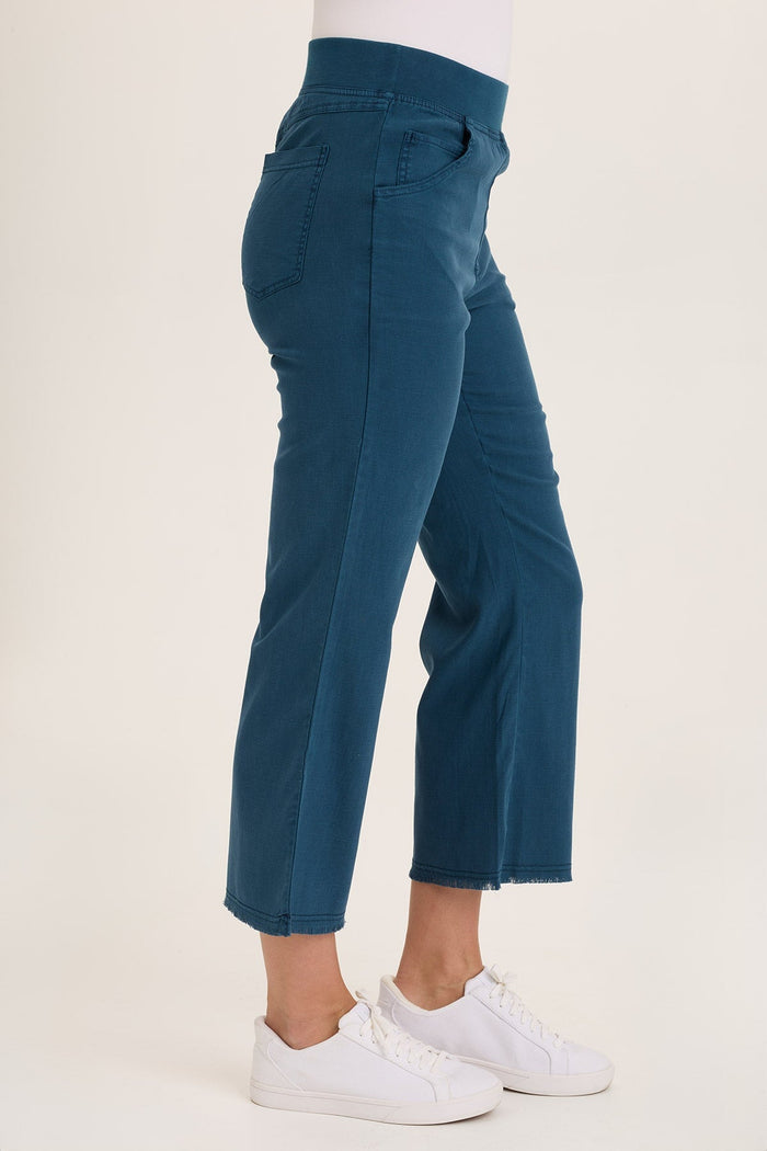 Wearables Lorilei Twill Flare Pull-On Pant