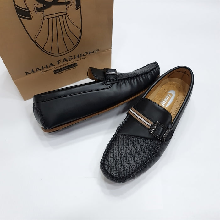 Black / 40