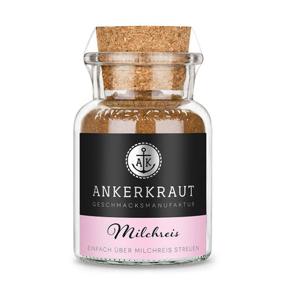 Milchreis Gewürz von Ankerkraut im Korkenglas auf weißem Hintergrund.
