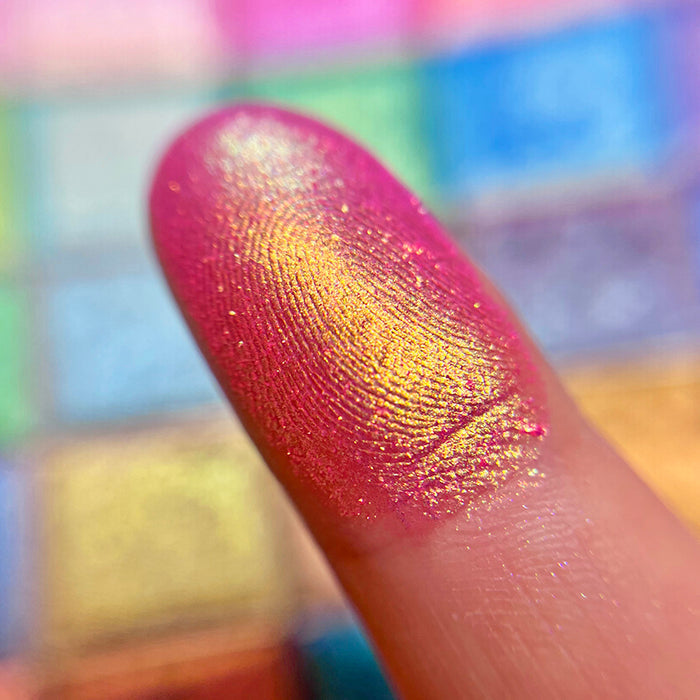 Close up finger swatch of Oriel Electric Multichrome Pigment
