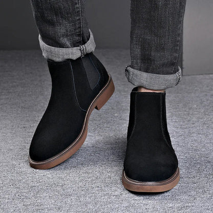 Plush-lined cowhide chelsea boots - AntoniosClothing - Brown (with fur)