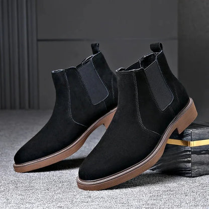 Plush-lined cowhide chelsea boots - AntoniosClothing - Brown (with fur)