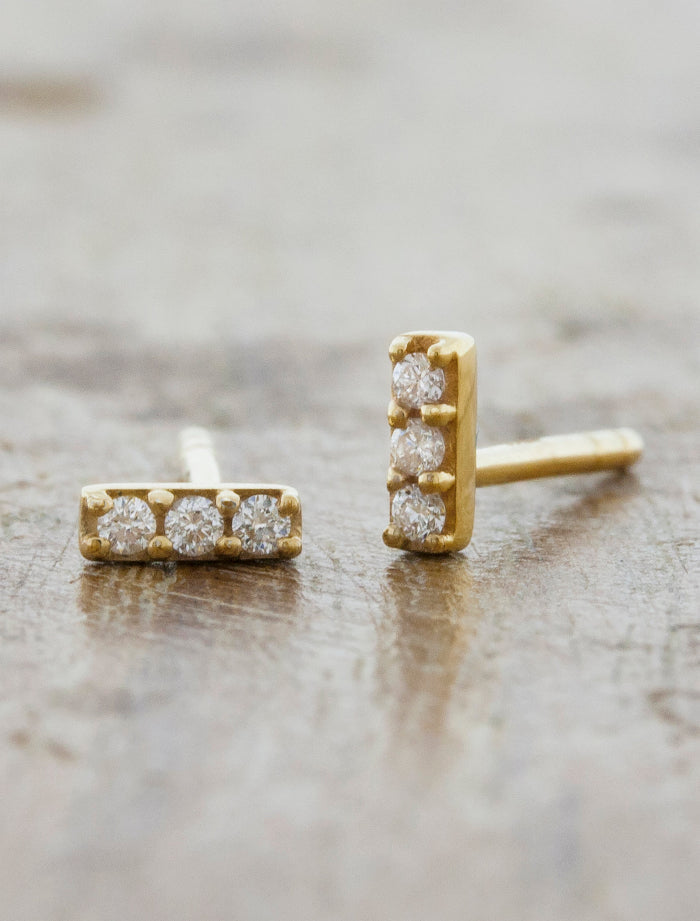 caption:Shown in 14k yellow gold