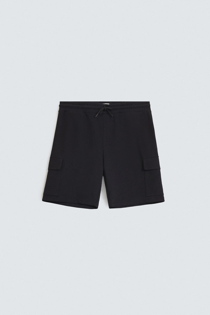 Black / S / SS-26