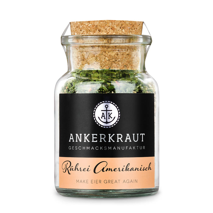 Amerikanisches Rührei von Ankerkraut im Korkenglas auf weißem Hintergrund.