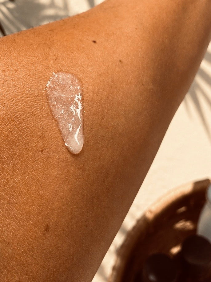 Shimmer Body Glaze – Soft Shimmer for Hydrated, Radiant Skin - Natural Coconut Mango Scent