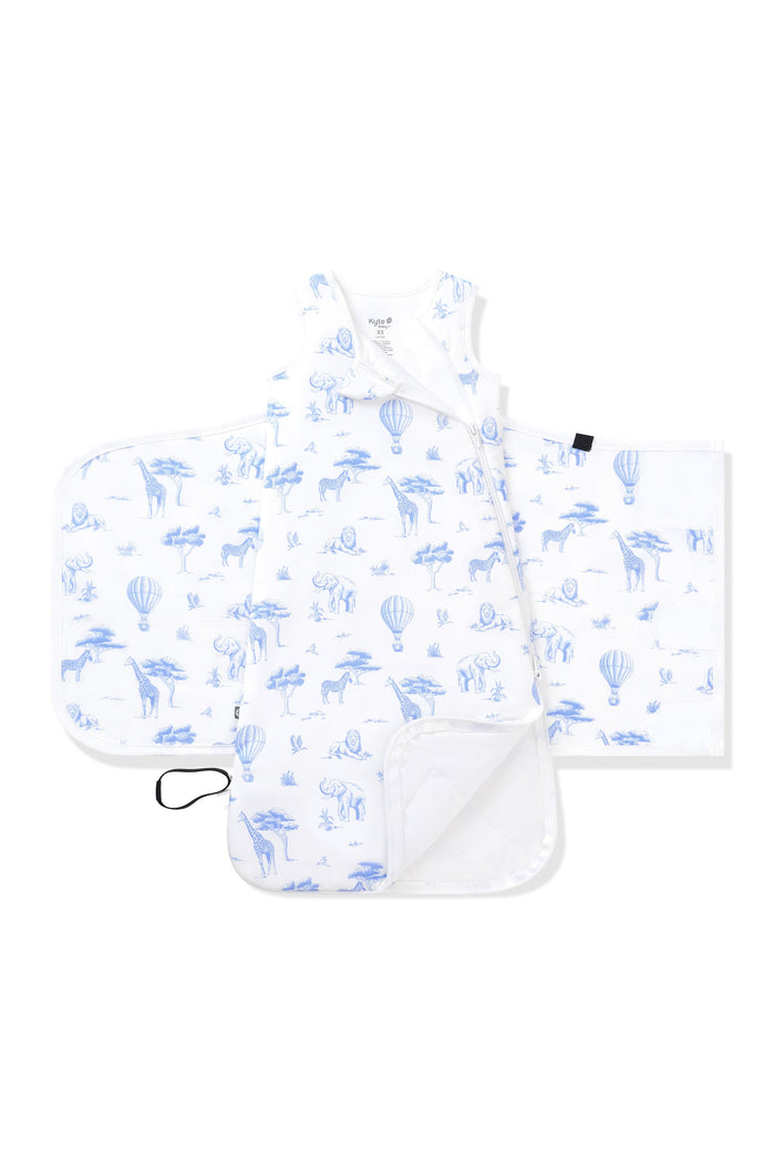 The double zipper shown on an unswaddled Sleep Bag Swaddler in Toile Safari 1.0