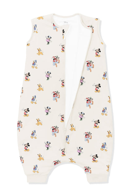 Front zipper of Sleep Bag Walker in Mickey Mouse and Friends print on an oat background