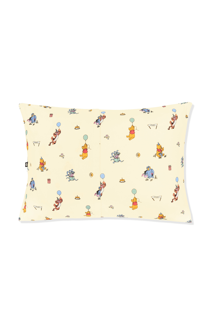 The back of the Toddler Pillowcase in Winnie the Pooh Celebration showing the envelope closure