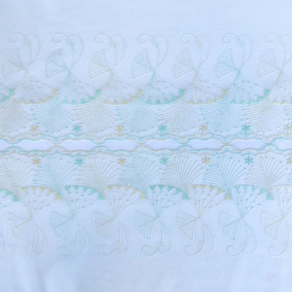 Tulle Lace #403 - Windmill Country 8 1/2"