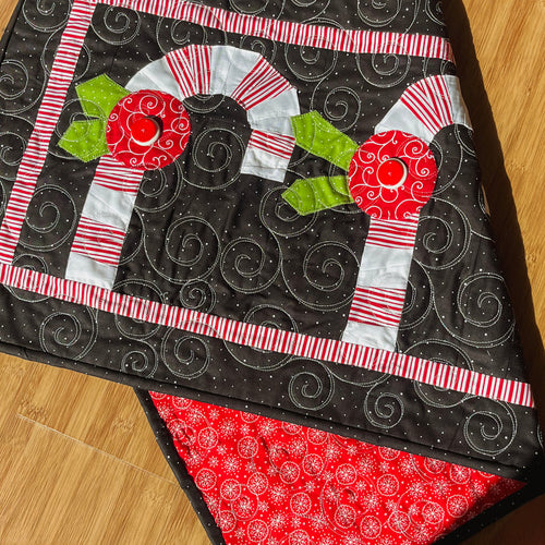 Twisted Peppermint Pattern