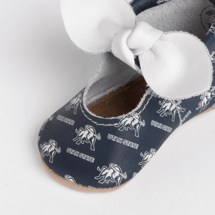 Utah State University® Knotted Bow Baby Shoes Knotted Bow Mocc Soft Sole