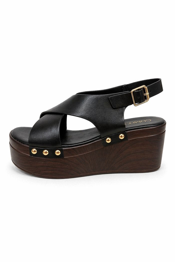 Wedge sandals