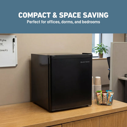 West Bend Compact Refrigerator Automatic Defrost Adjustable Shelves - West Bend