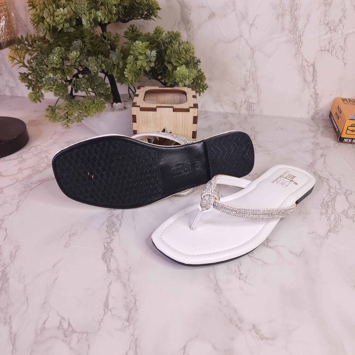 White Slipper in Flat - Maha fashions -  woman footwear