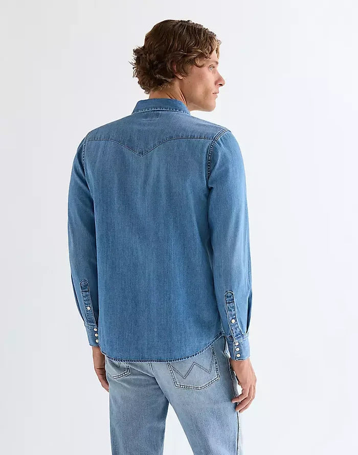Wrangler Mid Light Wash Denim Shirt