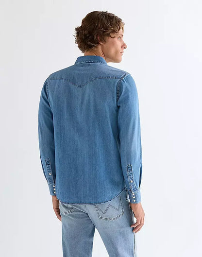 Wrangler Mid Light Wash Denim Shirt