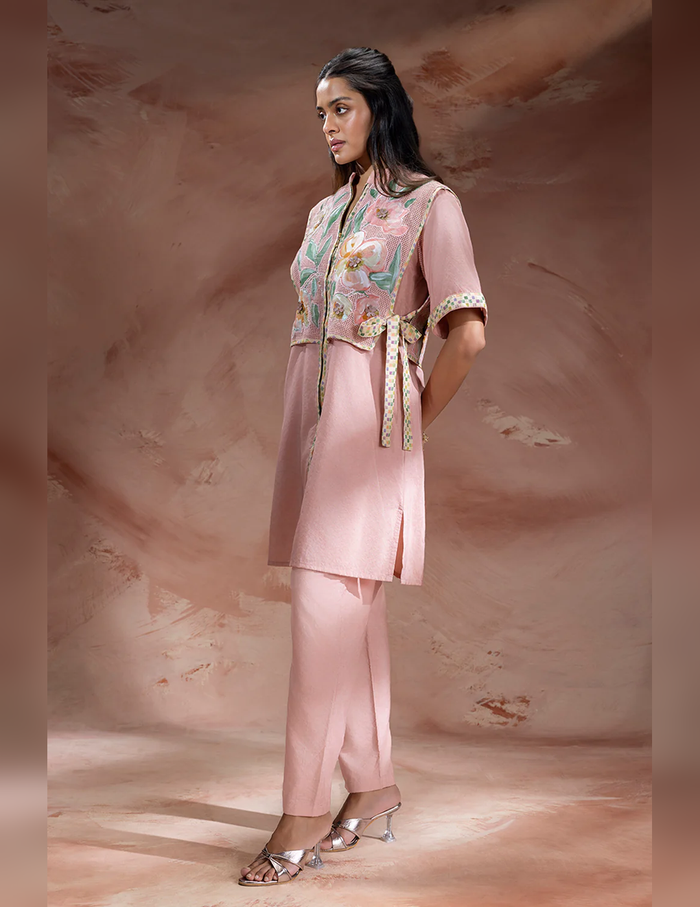 Dusky Pink Embroidered Bib-Style Kurta in Chanderi with matching straight pants featuring delicate floral embroidery and elegant festive detailing for women.